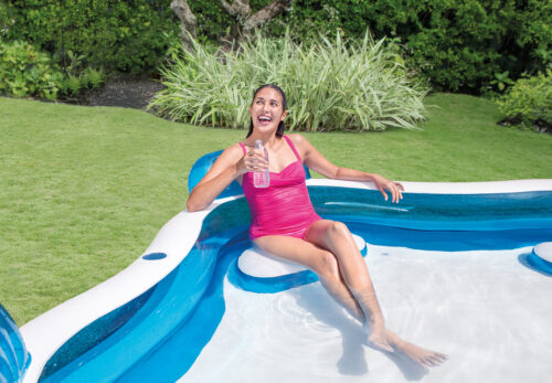 56475 swim center family lounge inflatable pool1